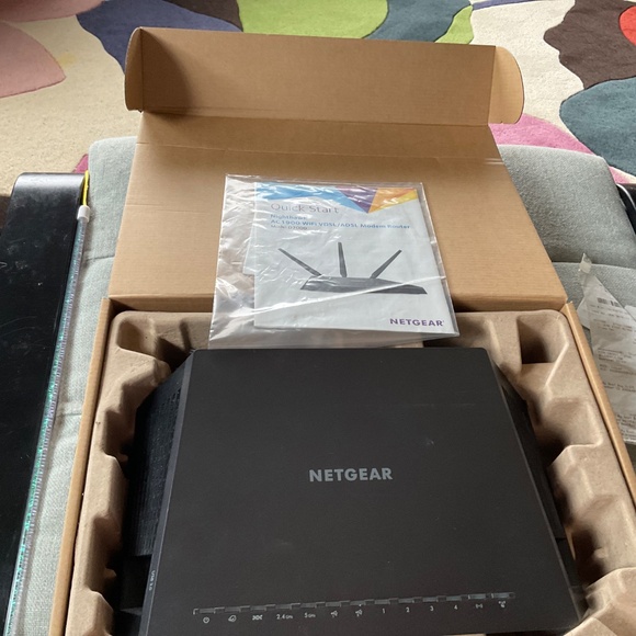 WiFi VDSL/ADSL MODEM ROUTER - Picture 2 of 5